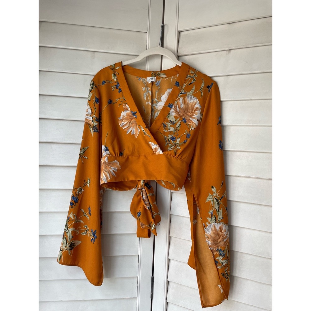 Long Sleeve Crop Top
